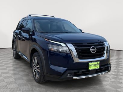 Used 2022 Nissan Pathfinder Platinum w/ Cargo Package