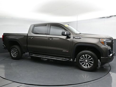 Used 2020 GMC Sierra 1500 AT4 w/ AT4 Premium Package image 13