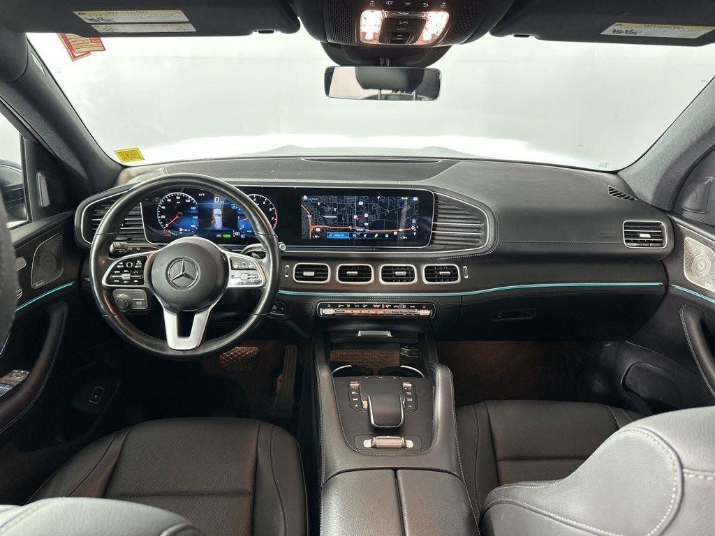 Used 2023 Mercedes-Benz GLS 450 4MATIC image 2