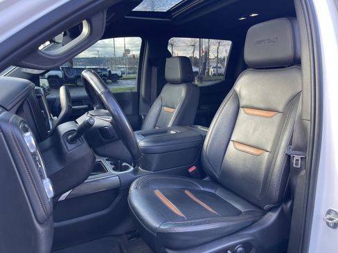 Used 2020 GMC Sierra 1500 AT4 w/ AT4 Premium Package image 9