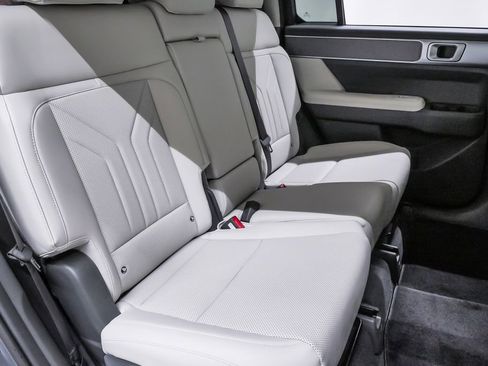 Certified 2026 Hyundai Santa Fe SEL FWD image 12