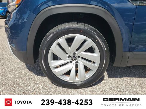 Used 2021 Volkswagen Atlas Cross Sport SE w/ Panoramic Sunroof Package AWD/4WD image 14