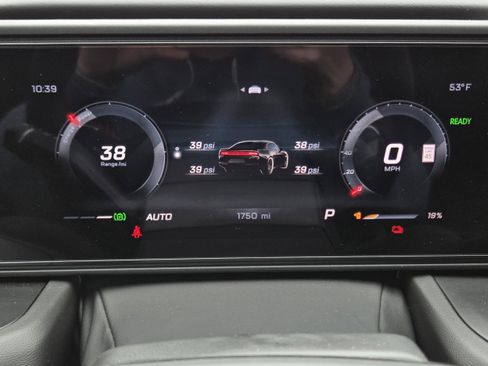 New 2025 Dodge Charger Daytona R/T w/ Sun & Sound Package image 17