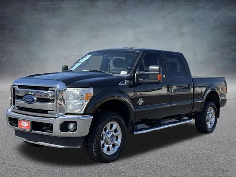 Used 2012 Ford F350 Lariat w/ Lariat Interior Pkg image 8