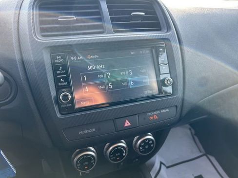Used 2024 Mitsubishi Outlander Sport ES AWD/4WD image 9