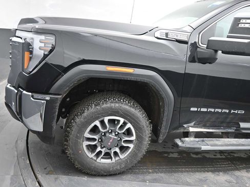 New 2026 GMC Sierra 2500 SLT w/ SLT Premium Package AWD/4WD image 3