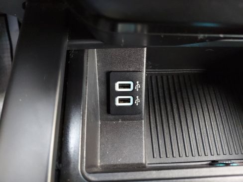 Used 2018 Ford F150 XL w/ Equipment Group 101A Mid RWD image 21