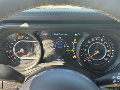 Certified 2024 Jeep Wrangler Unlimited Sahara AWD/4WD image 22
