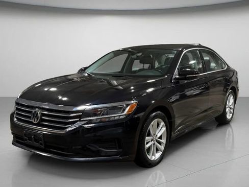 Used 2020 Volkswagen Passat 2.0T SE image 8