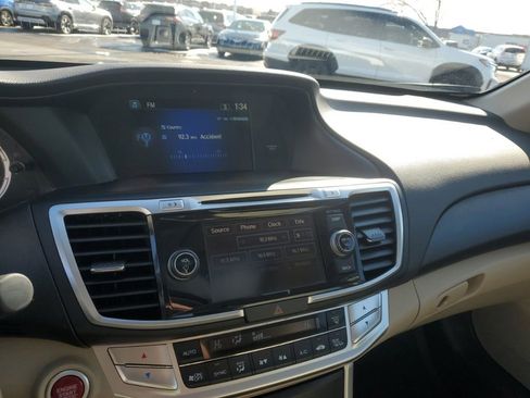 Used 2015 Honda Accord EX-L image 19