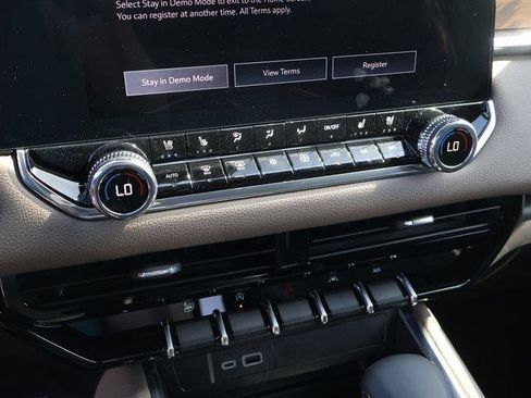 New 2026 GMC Canyon Denali AWD/4WD image 32
