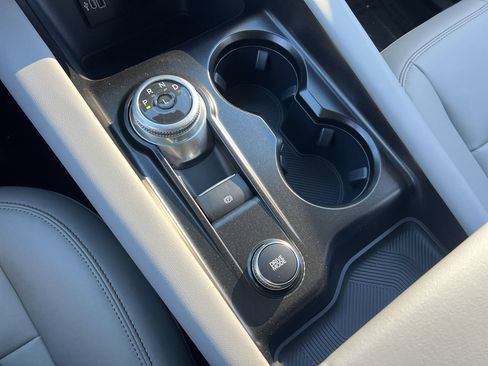 New 2026 Ford Explorer Active w/ Active Comfort Package RWD image 8