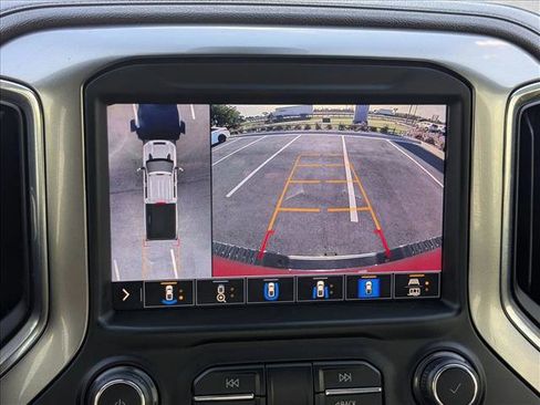 Used 2020 Chevrolet Silverado 2500 LTZ w/ LTZ Texas Edition image 13