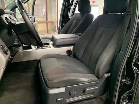 Used 2017 Ford Expedition XLT AWD/4WD image 14