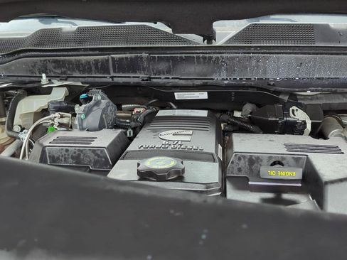 Used 2020 RAM 2500 Laramie image 9