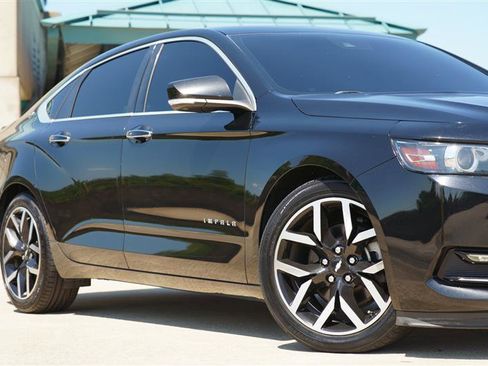 Used 2017 Chevrolet Impala Premier FWD image 9