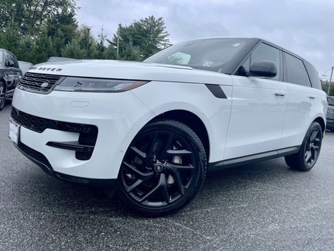 Used 2025 Land Rover Range Rover Sport SE AWD/4WD image 35