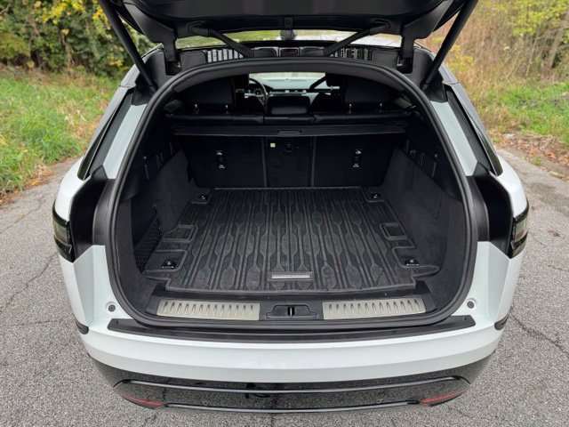 Used 2024 Land Rover Range Rover Velar Dynamic SE AWD/4WD image 14