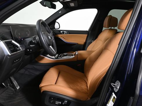 Certified 2026 BMW X5 xDrive40i w/ M Sport Package AWD/4WD image 3