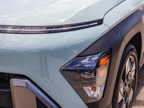 Used 2024 Hyundai Kona SEL FWD image 10
