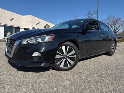 Used 2020 Nissan Altima 2.5 SV