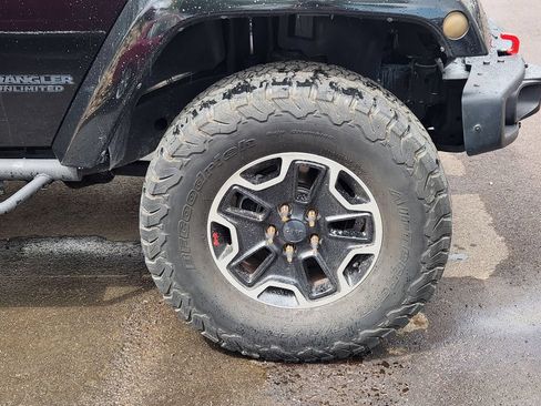 Used 2016 Jeep Wrangler Unlimited Rubicon AWD/4WD image 22