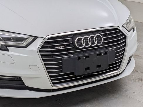 Used 2018 Audi A3 e-tron Prestige w/ Prestige Package FWD image 42