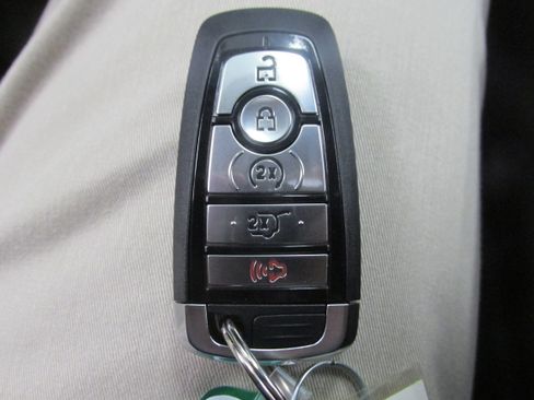 New 2025 Ford Expedition Platinum image 50