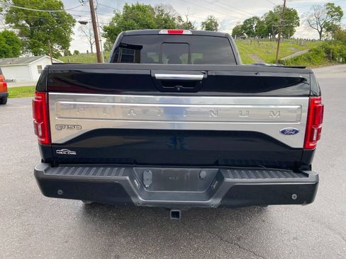 Used 2016 Ford F150 Platinum w/ Equipment Group 701A Luxury AWD/4WD image 4