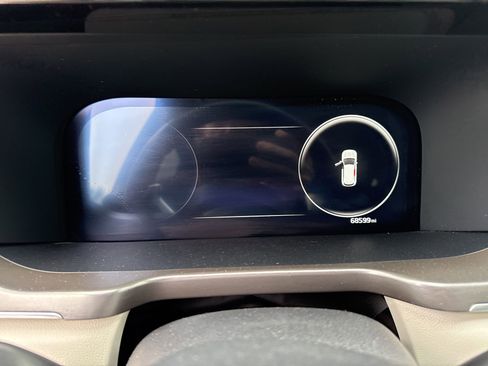 Used 2023 Kia Sorento SX Prestige image 18