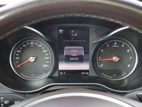 Used 2017 Mercedes-Benz GLC 300 GLC 300 image 27