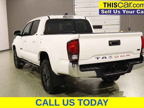 Used 2021 Toyota Tacoma SR5 RWD image 6