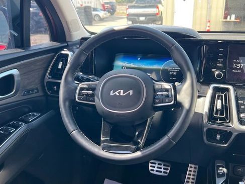 Certified 2023 Kia Sorento SX Prestige image 14