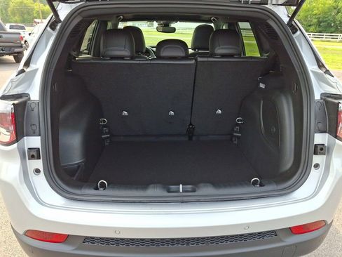 New 2025 Jeep Compass Limited w/ Sun & Sound Group image 14