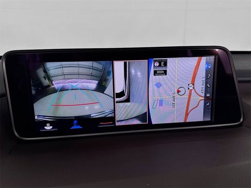 Used 2019 Lexus RX 450hL AWD image 45