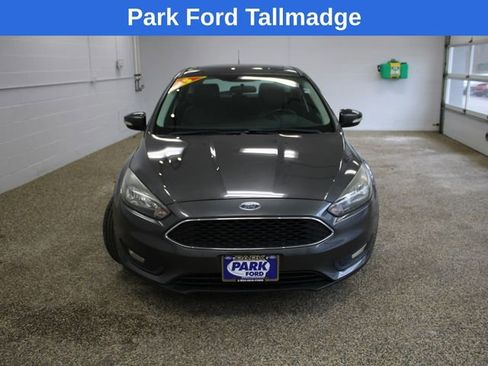 Used 2015 Ford Focus SE w/ Equipment Group 201A image 9