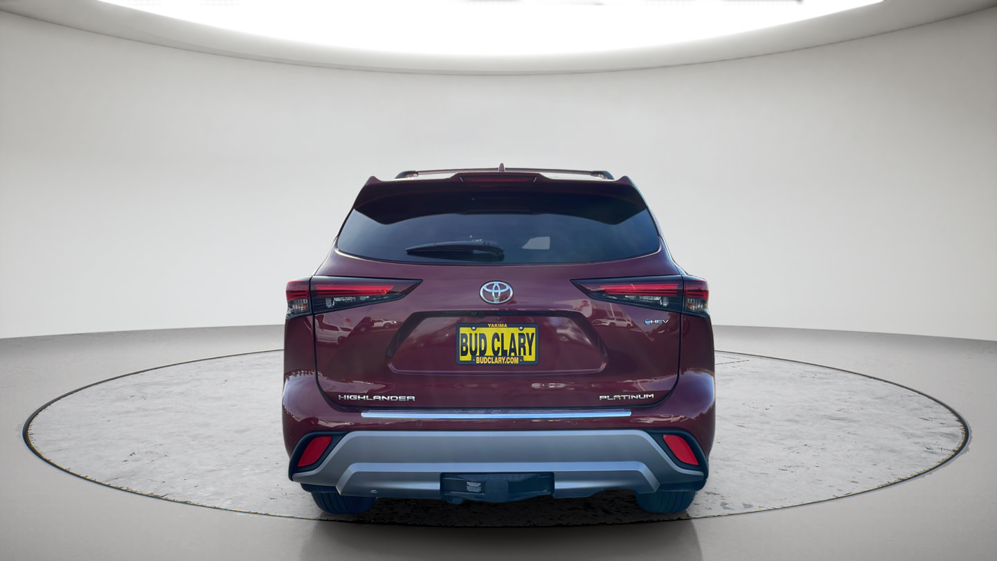 Certified 2026 Toyota Highlander Platinum AWD/4WD image 6
