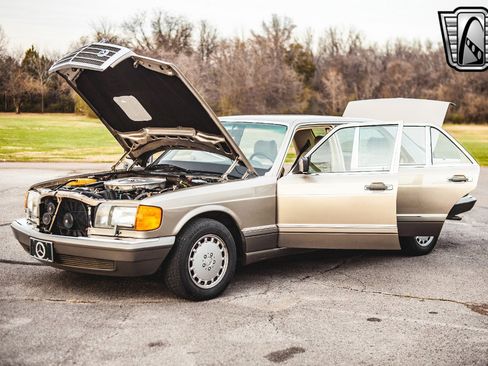 Used 1987 Mercedes-Benz 420 SEL image 19
