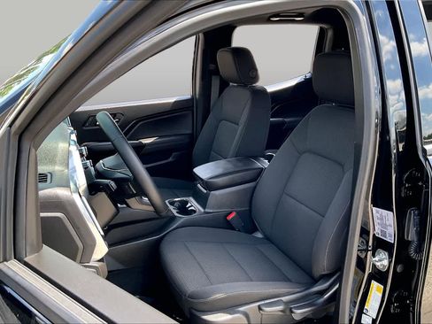Used 2025 GMC Canyon Elevation w/ Convenience Package RWD image 8