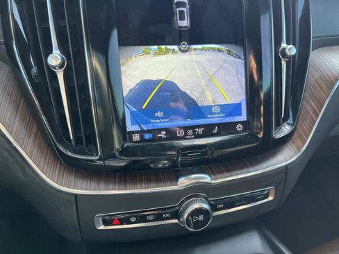 Used 2023 Volvo XC60 B5 Ultimate image 44