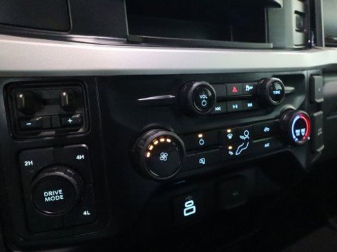 Used 2026 Ford F250 XLT image 16