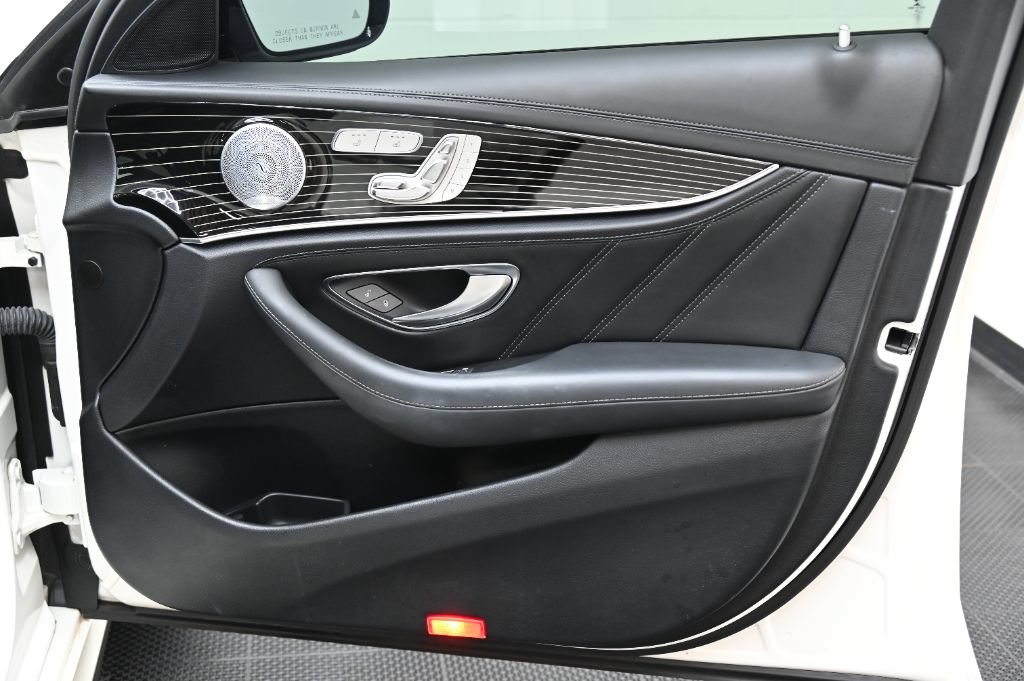 Used 2019 Mercedes-Benz E 63 AMG S image 22