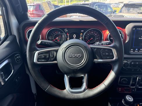 Used 2020 Jeep Wrangler Unlimited Rubicon AWD/4WD image 31