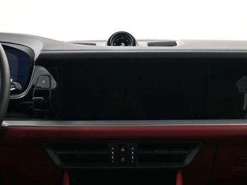 Certified 2026 Porsche Cayenne S AWD/4WD image 11