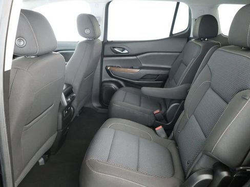 Used 2023 GMC Acadia SLE w/ Driver Convenience Package image 19