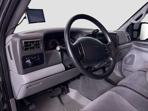 Used 2002 Ford F350 XLT AWD/4WD image 9