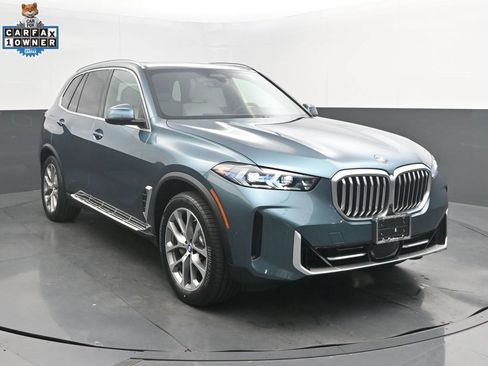 Used 2024 BMW X5 sDrive40i w/ Premium Package RWD image 9