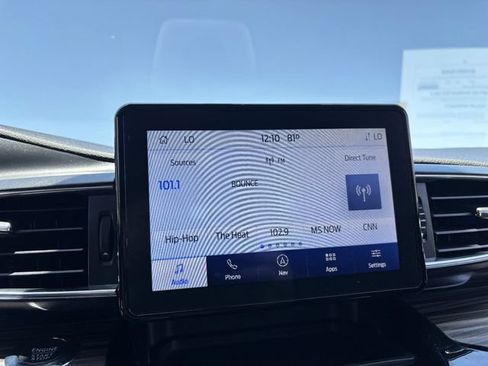 Used 2022 Ford Explorer Limited AWD/4WD image 23