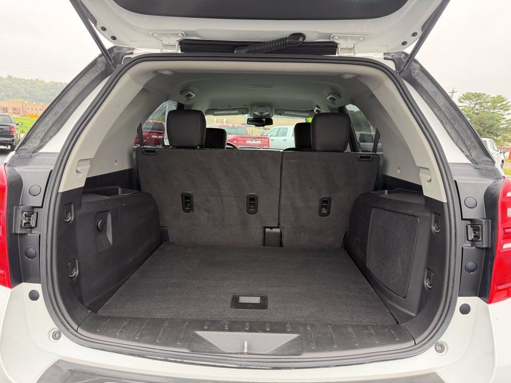 Used 2017 Chevrolet Equinox Premier FWD image 9