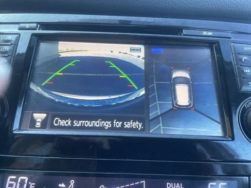 Used 2014 Nissan Rogue SL w/ SL Premium Package image 36